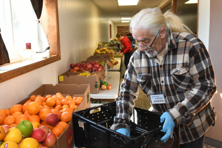 Living Faith Food Pantry Ways to Support Volunteer